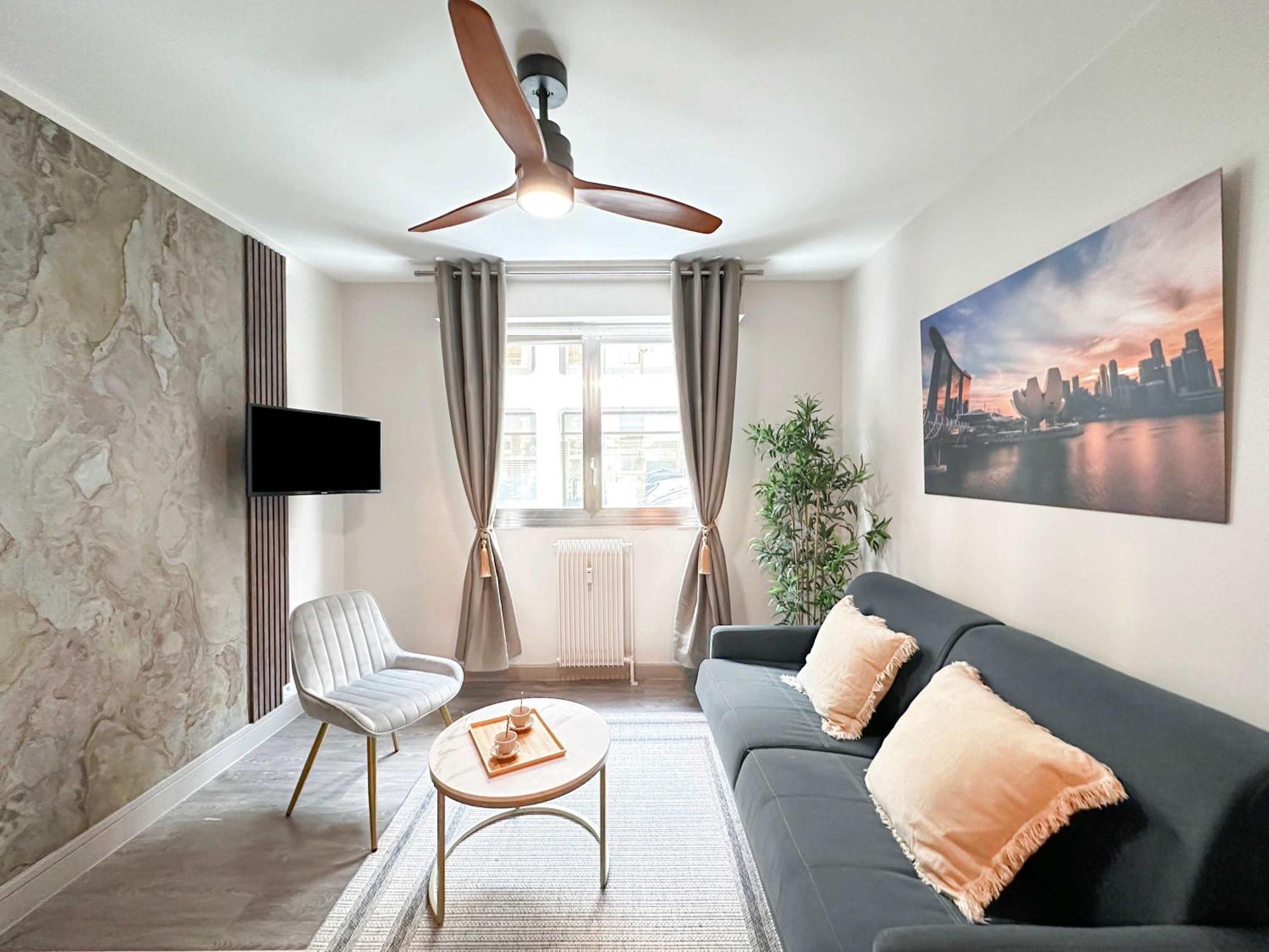 Elegant Escape Near Arc De Triomphe Apartment Paris Exterior photo